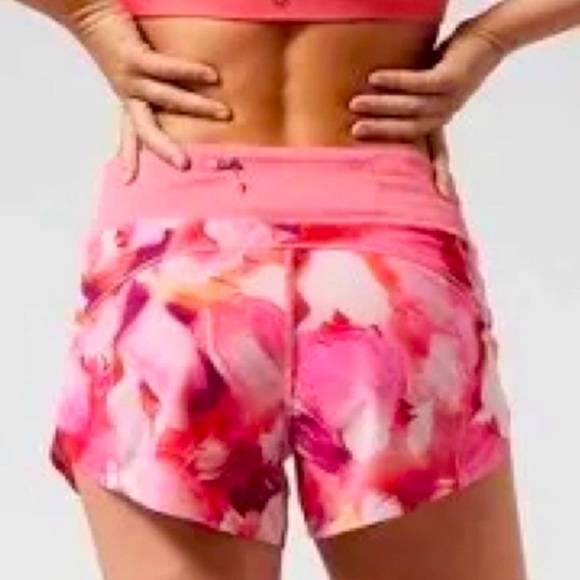 Athleta printed run with it 3.5” short NWT-size XL - Picture 1 of 7